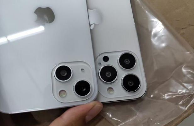 甘肃苹果手机维修分享iPhone 13‌机模长什么样 