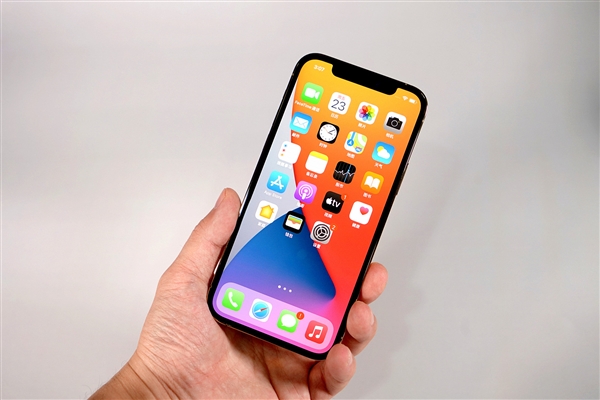 甘肃苹果手机维修分享iOS 14.2修订版已到，专属iPhone 12系列 